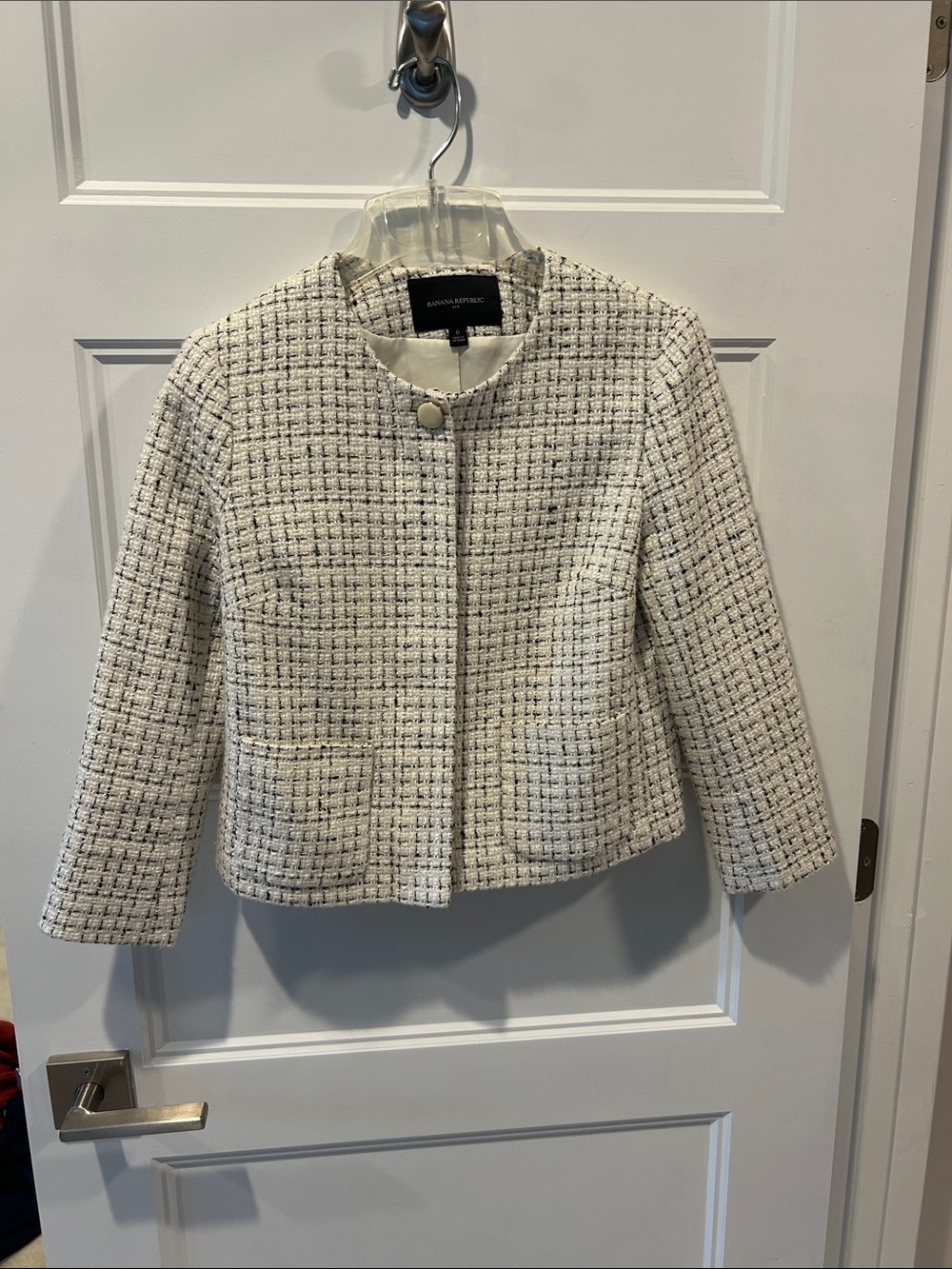 Banana Republic Cream Tweed Cropped Blazer